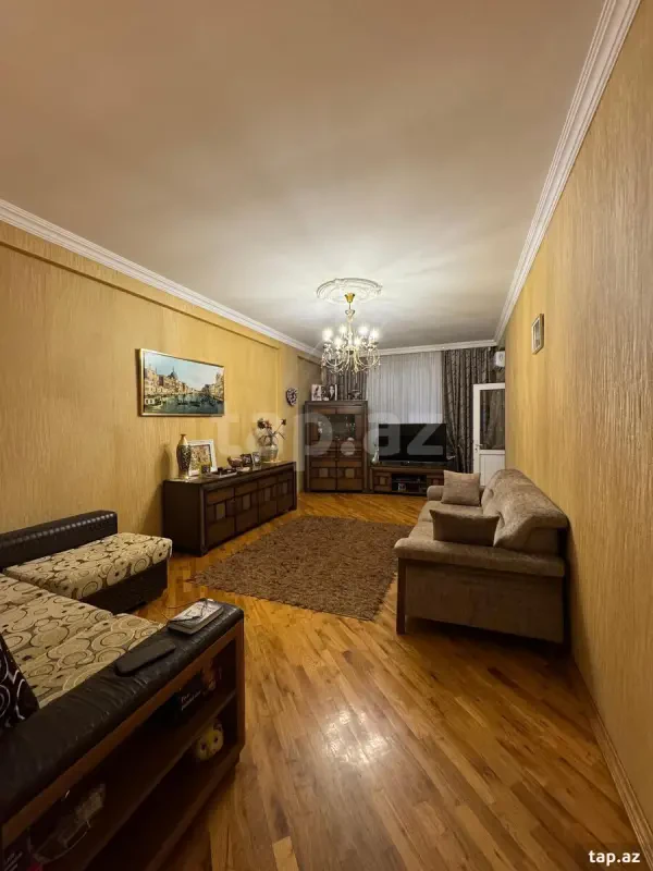 Satılır 3 otaqlı yeni tikili 120 m²