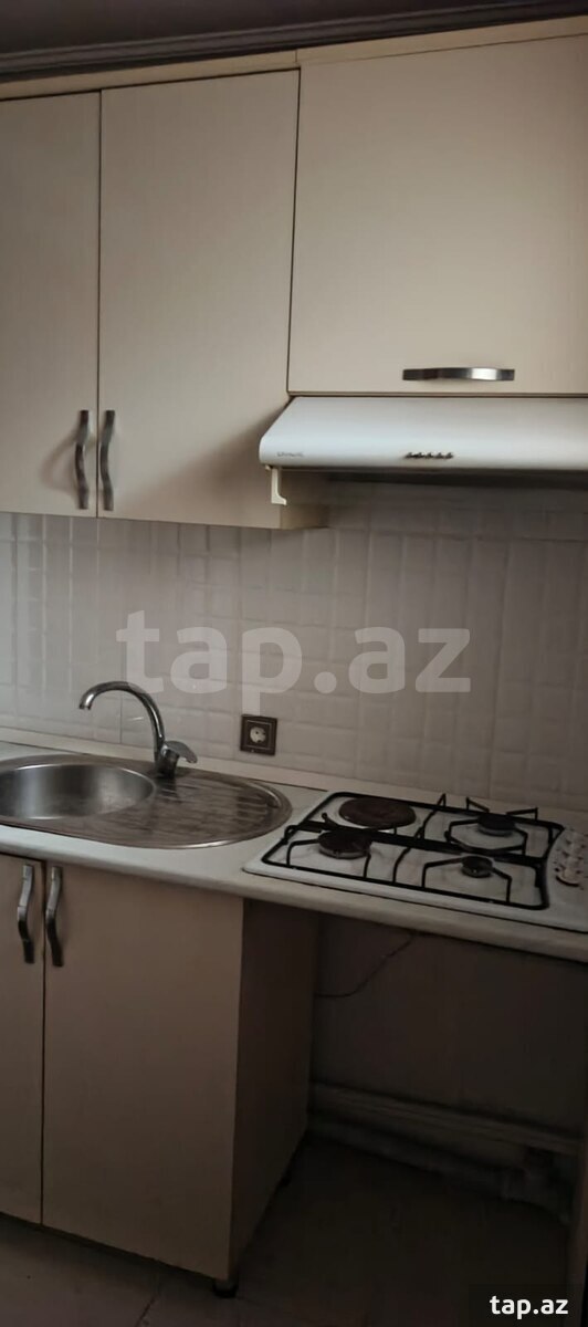 Kirayə verilir 1 otaqlı mənzil 35 m²