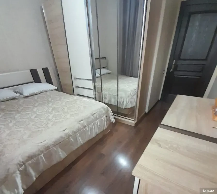 Satılır 3 otaqlı yeni tikili 70 m²