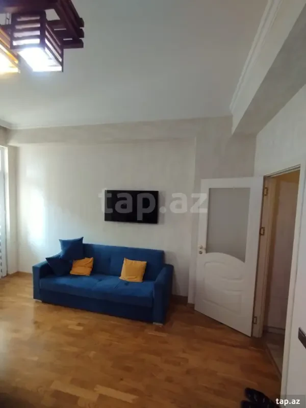 Kirayə verilir 2 otaqlı yeni tikili 37 m²