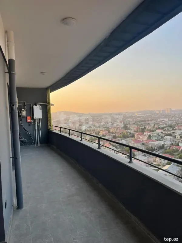 Satılır 3 otaqlı yeni tikili 94 m²