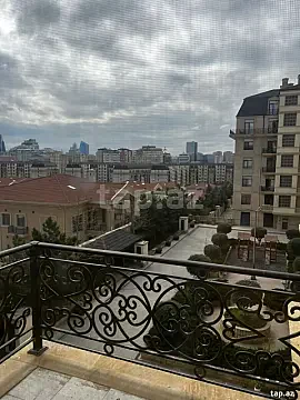 Kirayə verilir 3 otaqlı yeni tikili 135 m² — Bakı 3 otaq 135.00 m²
