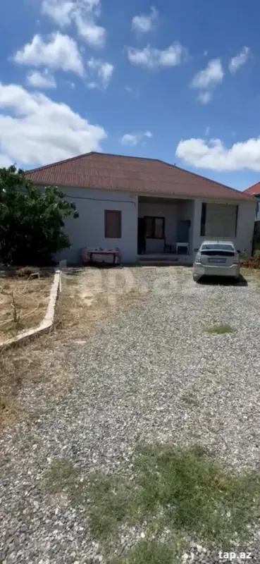 Satılır 4 otaqlı həyət evi 120 m²