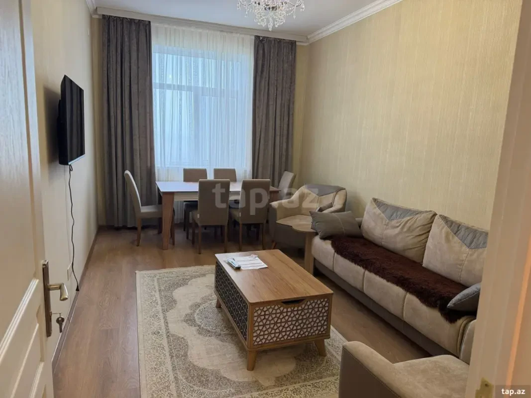 Kirayə verilir 2 otaqlı yeni tikili 72 m²