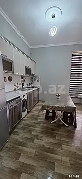 Kirayə verilir 4 otaqlı həyət evi 110 m² — Qax 4 otaq 110.00 m²