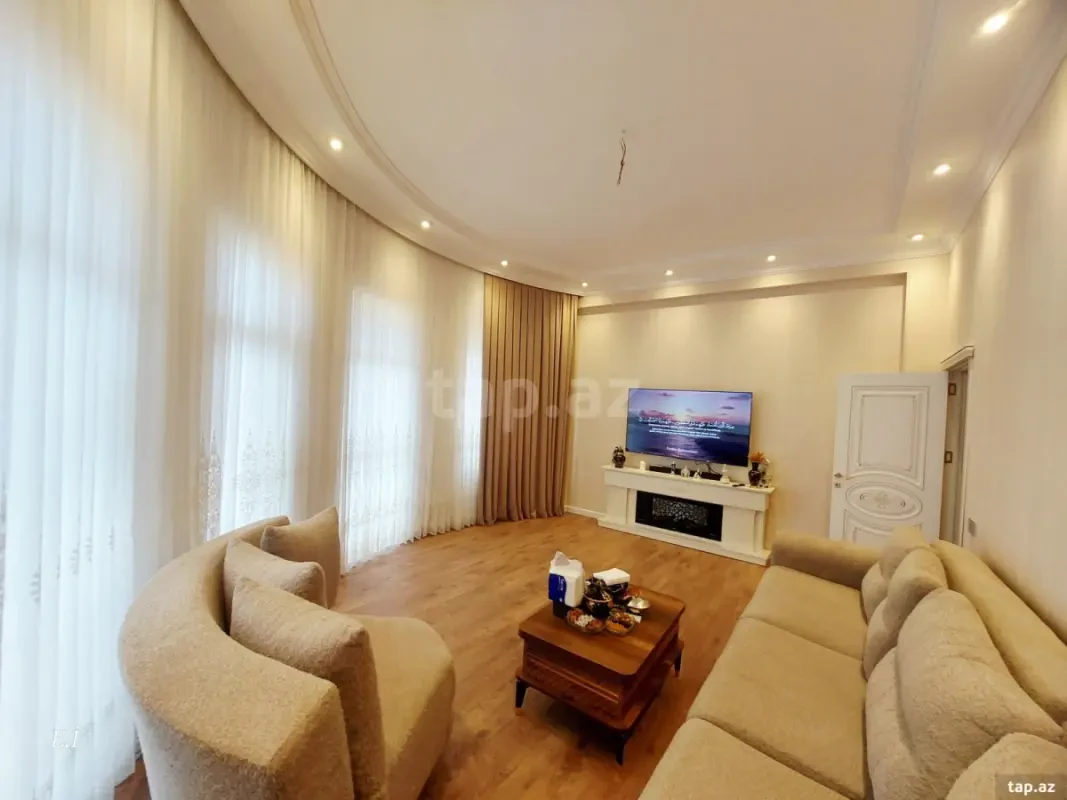 Satılır 3 otaqlı yeni tikili 105 m²
