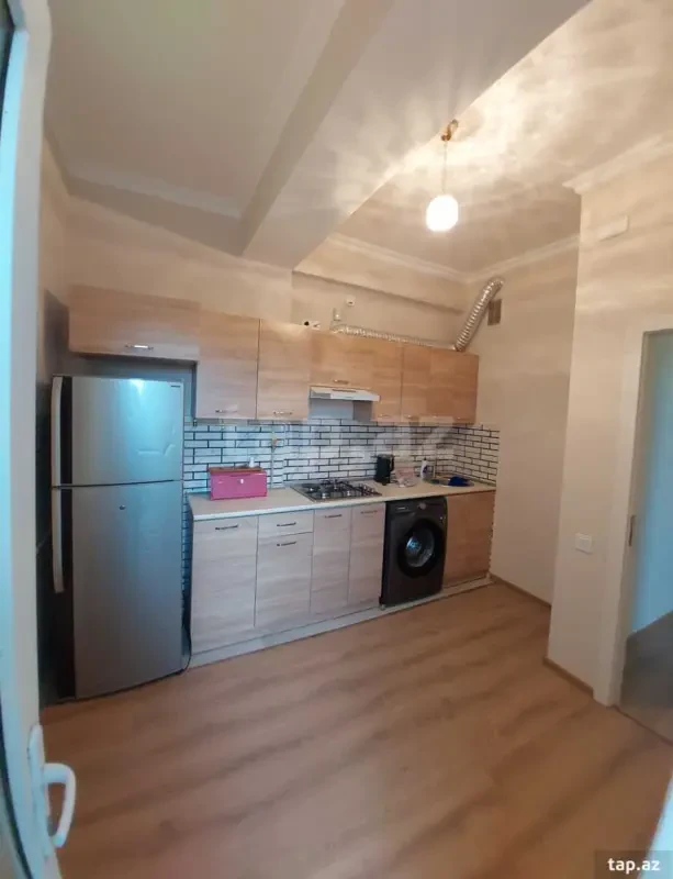 Kirayə verilir 2 otaqlı yeni tikili 66 m²