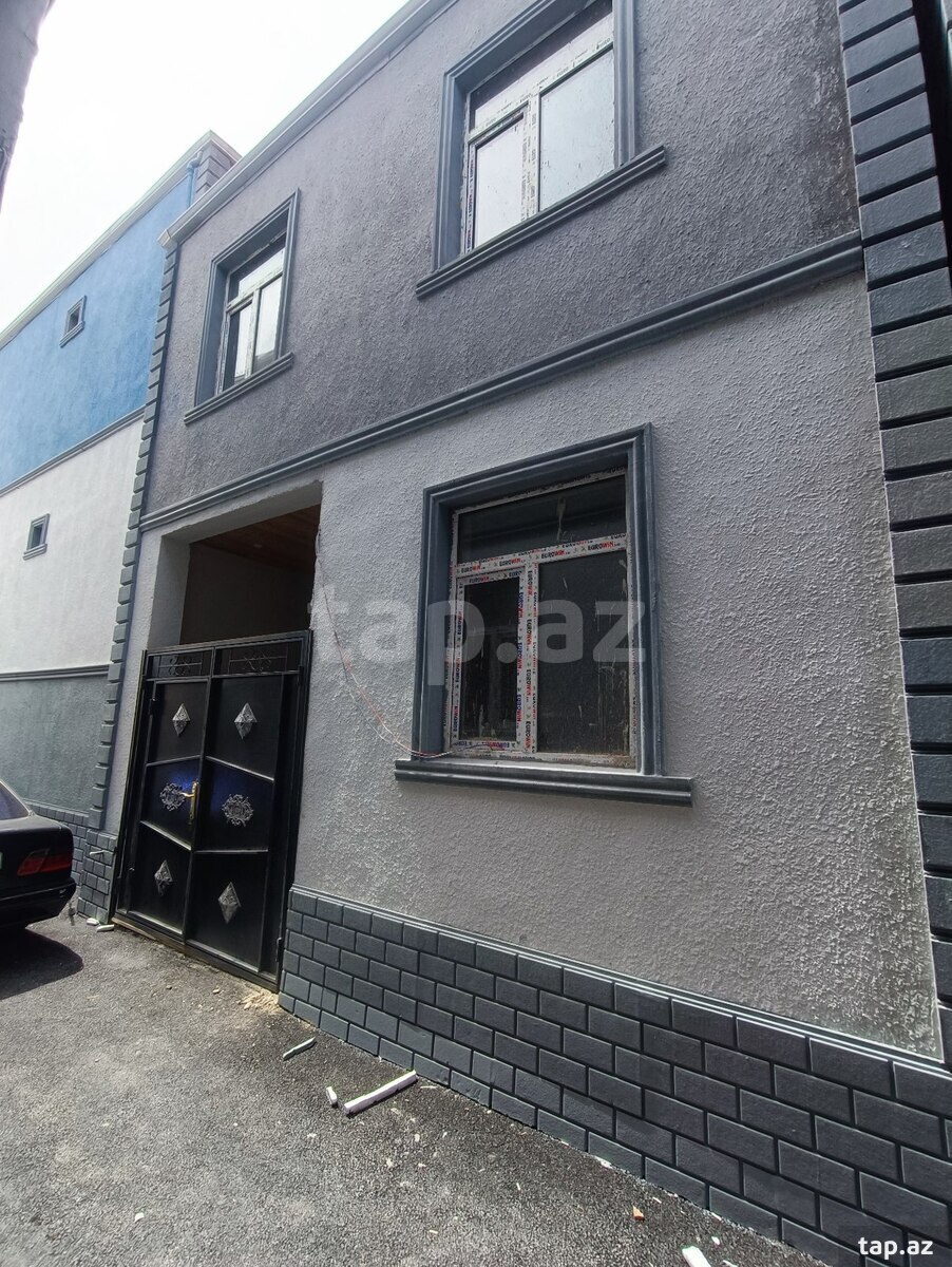 Satılır 5 otaqlı həyət evi 125 m²
