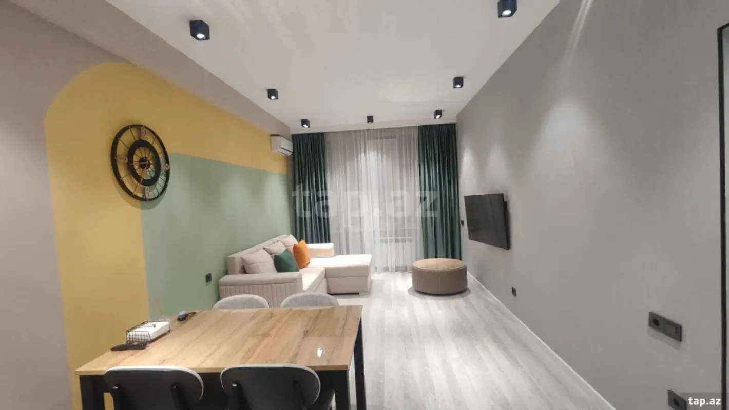 Satılır 2 otaqlı yeni tikili 62 m²