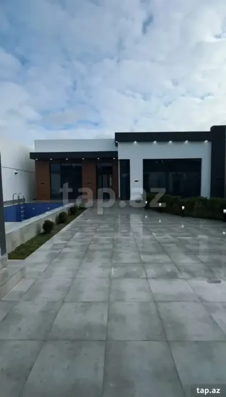 Satılır 4 otaqlı həyət evi 130 m²