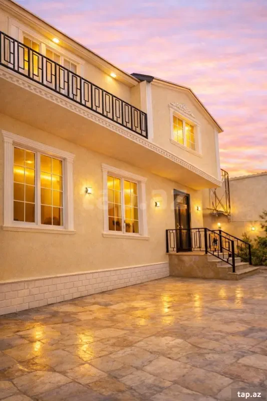 Satılır 5 otaqlı həyət evi 180 m²