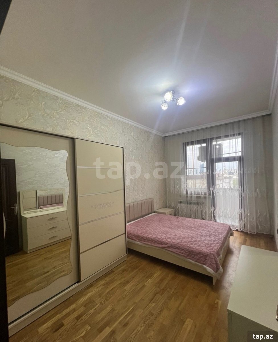 Kirayə verilir 2 otaqlı yeni tikili 60 m²