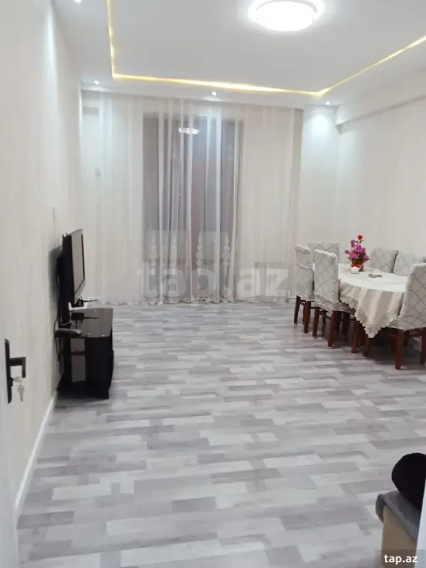 Kirayə verilir 3 otaqlı yeni tikili 89 m²