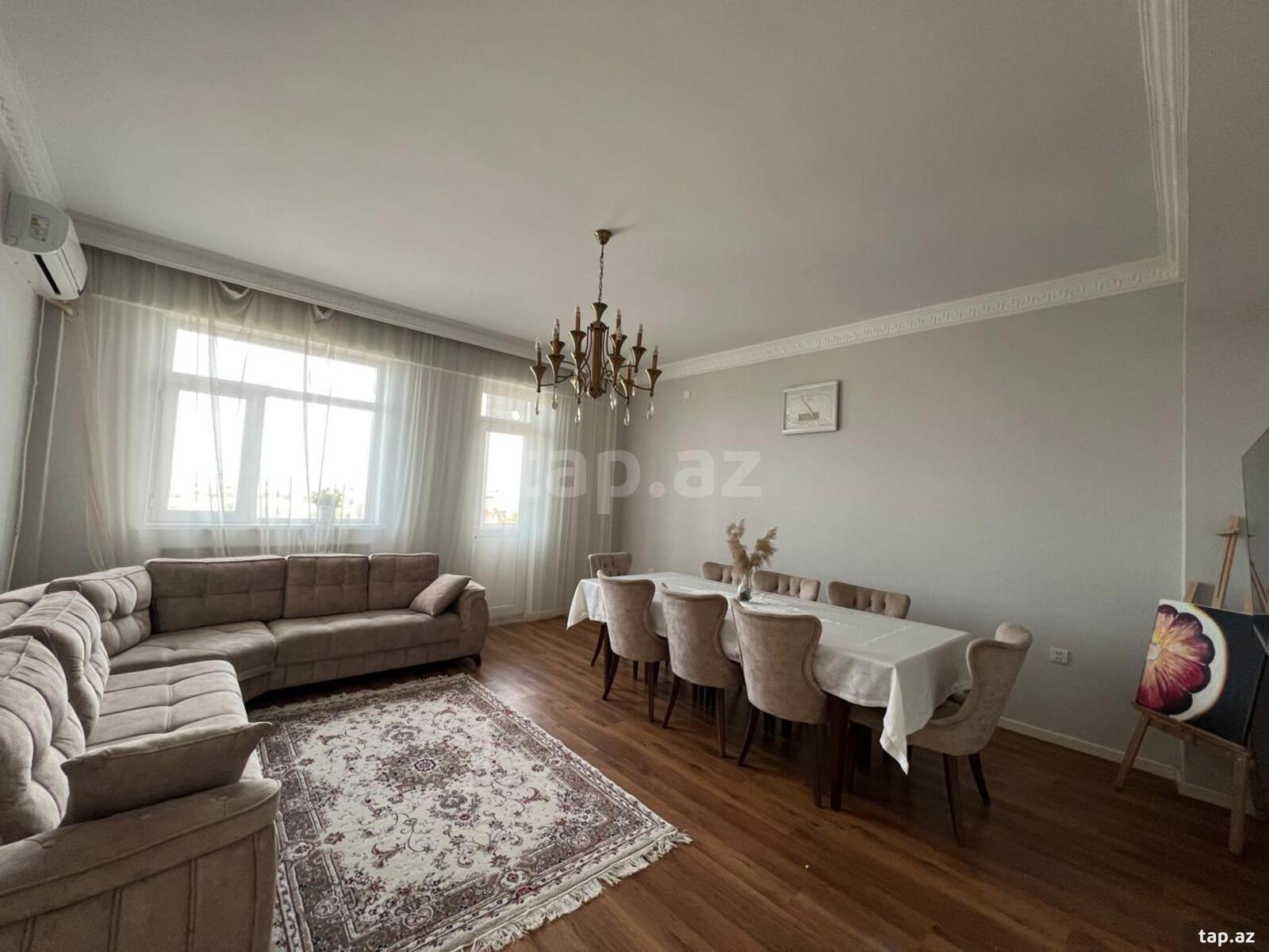 Satılır 3 otaqlı yeni tikili 125 m²