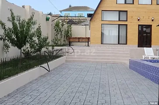 Kirayə verilir 4 otaqlı həyət evi 150 m² — Bakı 4 otaq 150.00 m²