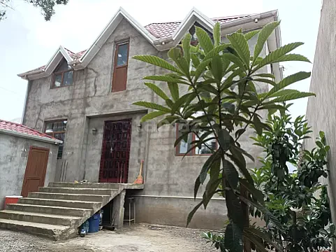 Satılır 4 otaqlı həyət evi 176.3 m² — Biləsuvar 4 otaq 176.30 m²