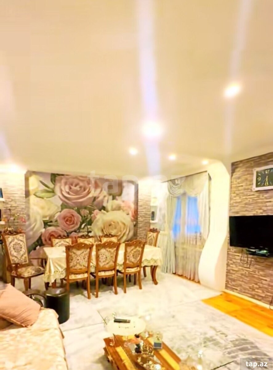 Satılır 4 otaqlı yeni tikili 85 m²