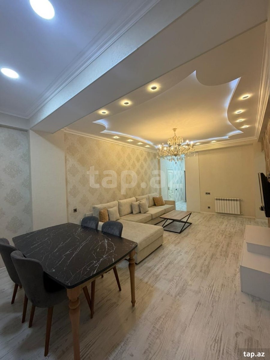Satılır 2 otaqlı yeni tikili 74 m²