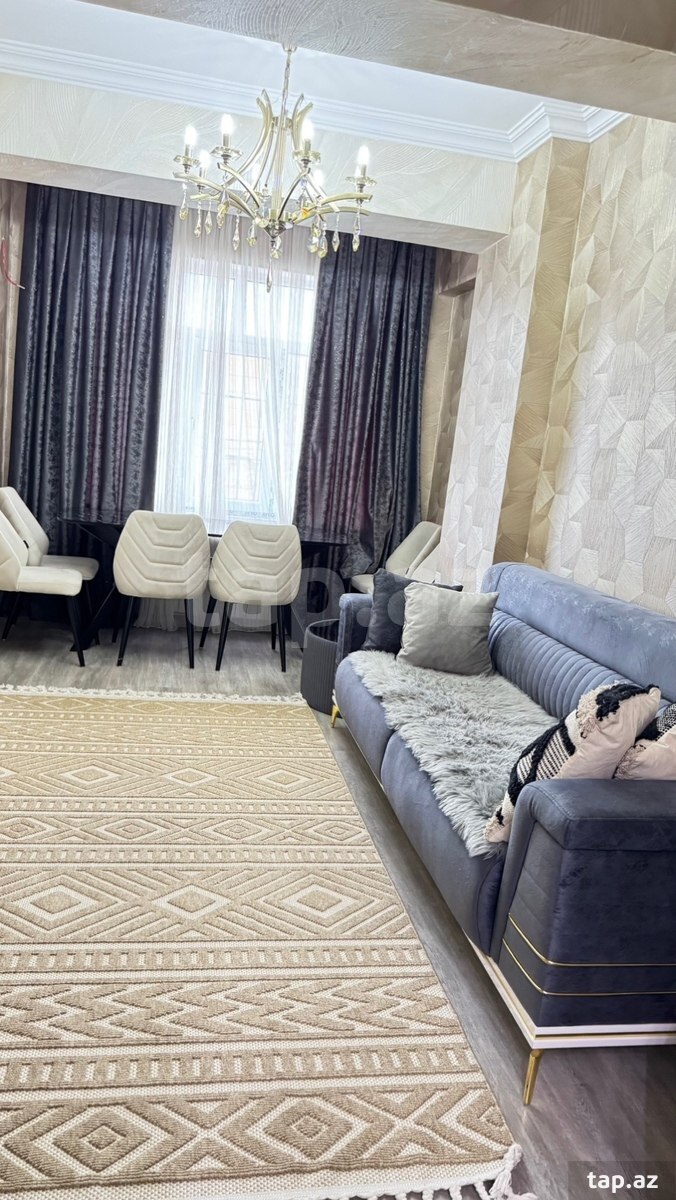 Satılır 2 otaqlı yeni tikili 82 m²