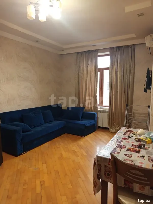 Kirayə verilir 2 otaqlı yeni tikili 50 m²