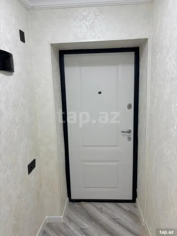 Satılır 1 otaqlı mənzil 32 m²