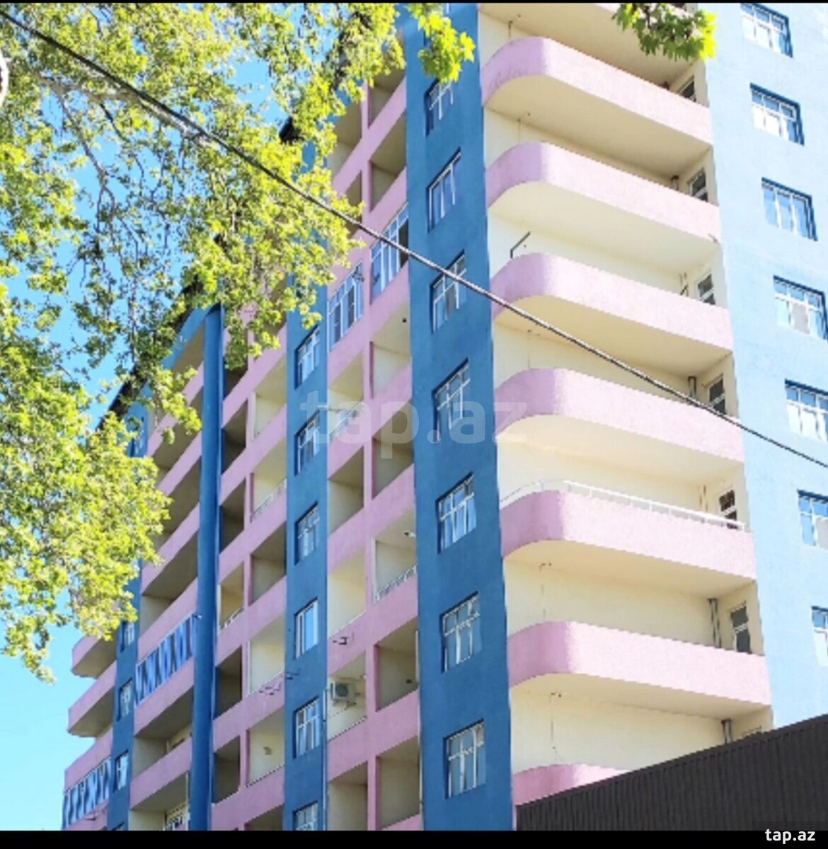 Satılır 15 otaqlı yeni tikili 430 m²