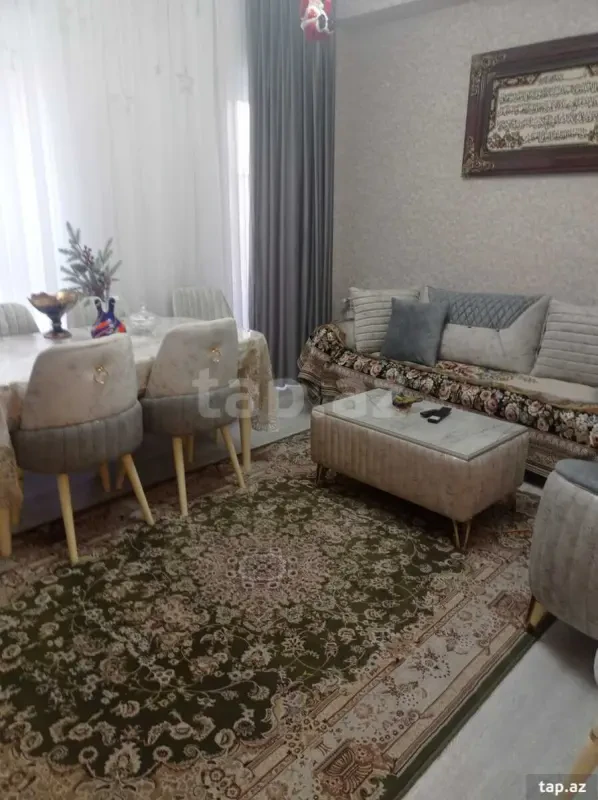 Kirayə verilir 3 otaqlı yeni tikili 100 m²