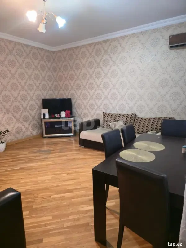 Kirayə verilir 2 otaqlı yeni tikili 71 m²