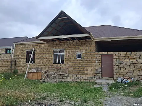 Satılır 3 otaqlı həyət evi 90 m² — Gəncə 3 otaq 90.00 m²
