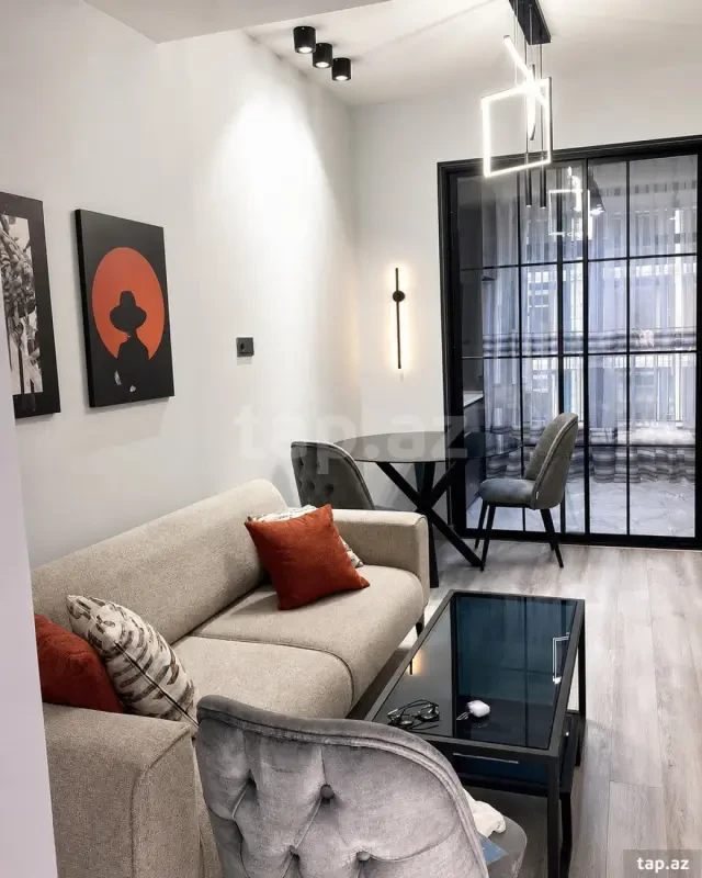 Satılır 2 otaqlı yeni tikili 66 m²