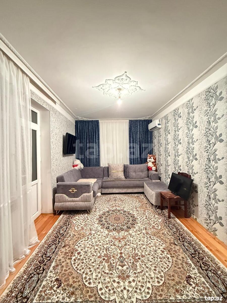 Satılır 2 otaqlı mənzil 65 m²