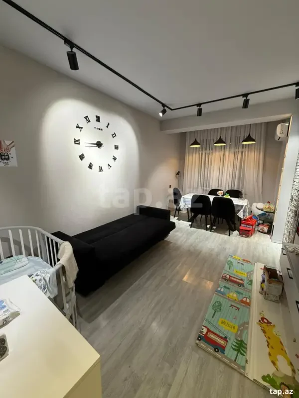 Satılır 2 otaqlı yeni tikili 62 m²