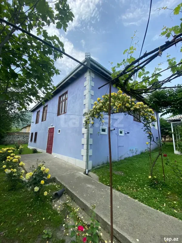 Kirayə verilir 4 otaqlı həyət evi 220 m²