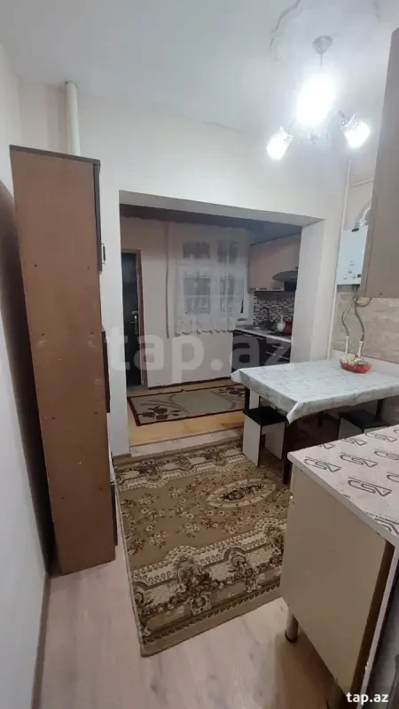 Kirayə verilir 2 otaqlı mənzil 45 m²