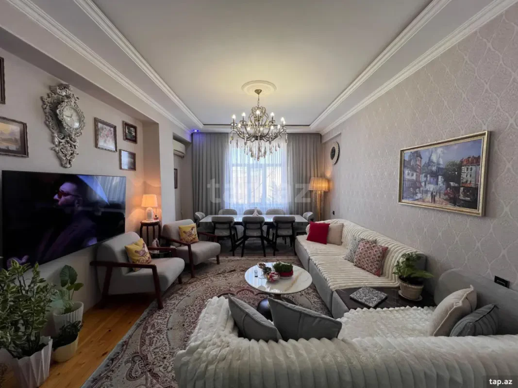 Satılır 3 otaqlı yeni tikili 95 m²