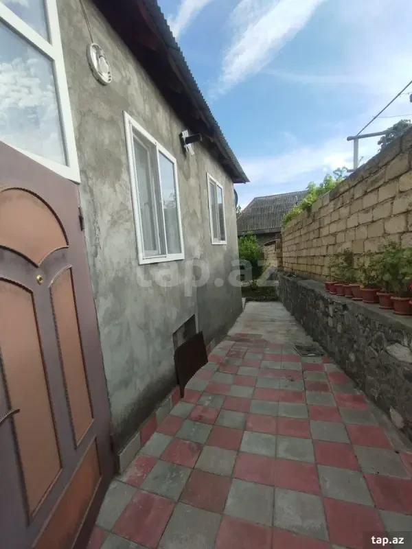 Satılır 3 otaqlı həyət evi 85 m²