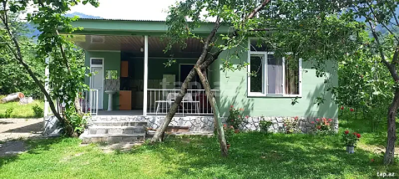 Kirayə verilir 3 otaqlı həyət evi 60 m² — Qəbələ 3 otaq 60.00 m²