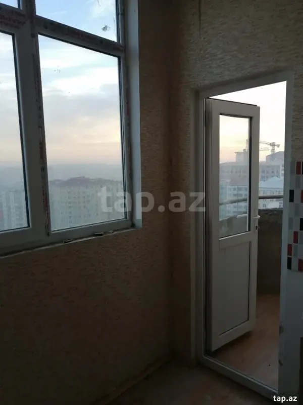 Satılır 1 otaqlı yeni tikili 65 m²
