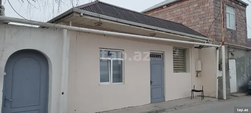 Kirayə verilir 3 otaqlı həyət evi 50 m² — Bakı 3 otaq 50.00 m²