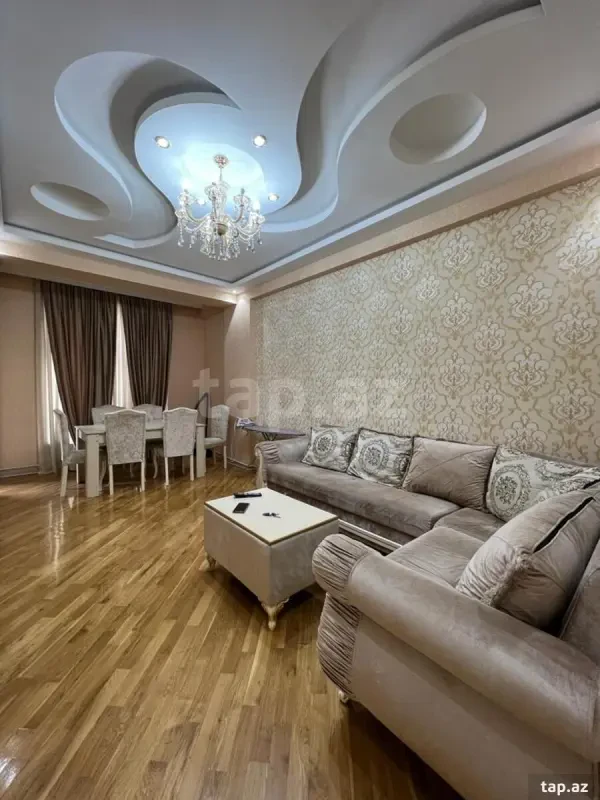 Kirayə verilir 2 otaqlı yeni tikili 55 m²
