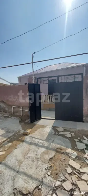 Satılır 2 otaqlı həyət evi 60 m²