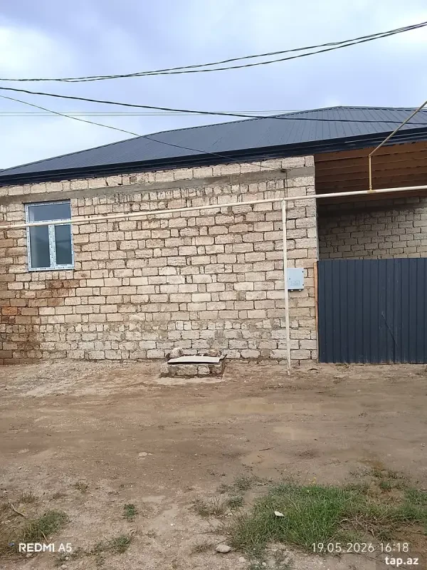 Satılır 4 otaqlı həyət evi 115 m²