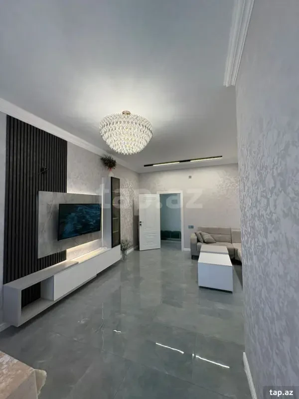 Satılır 3 otaqlı yeni tikili 105 m²