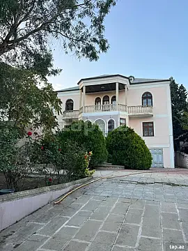 Kirayə verilir 4 otaqlı həyət evi 140 m² — Bakı, Bakıxanov 4 otaq 140.00 m²