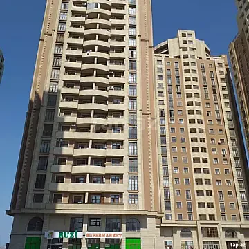 Satılır 3 otaqlı yeni tikili 125 m² — Bakı 3 otaq 125.00 m²