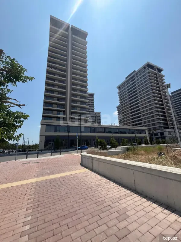 Satılır 3 otaqlı yeni tikili 165 m²