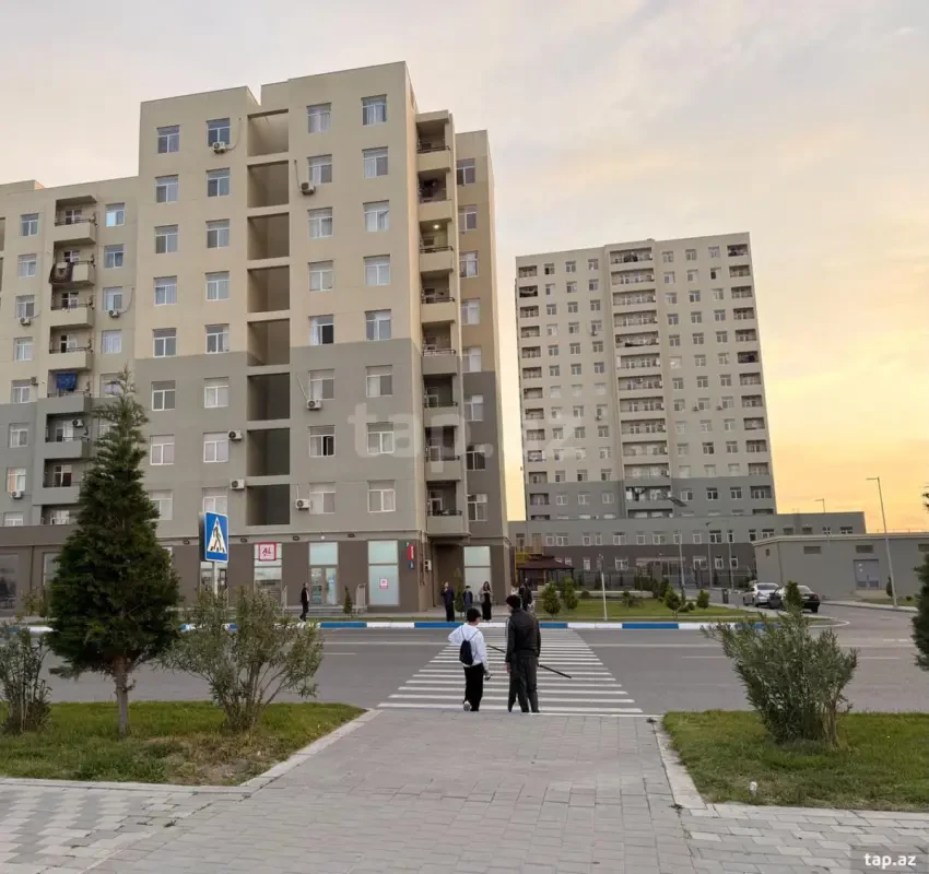 Kirayə verilir 2 otaqlı yeni tikili 65 m²