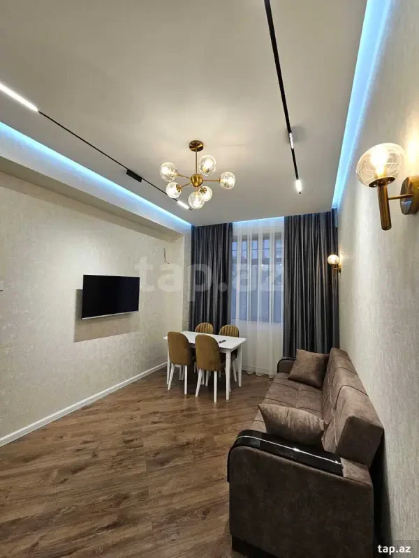 Kirayə verilir 2 otaqlı mənzil 60 m²