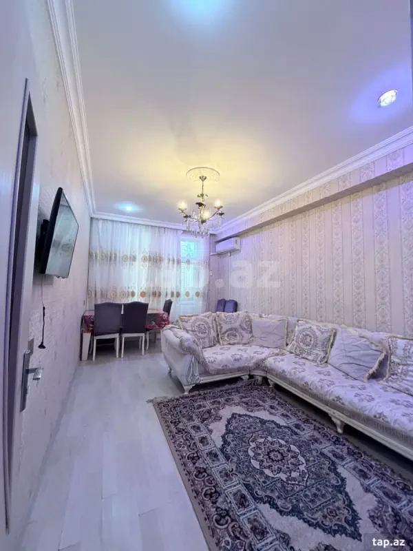 Kirayə verilir 2 otaqlı yeni tikili 75 m²