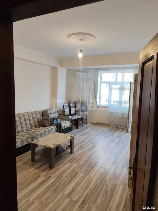 Kirayə verilir 2 otaqlı yeni tikili 60 m²